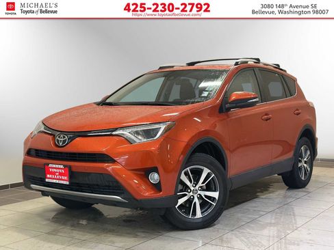Used 2016 Toyota RAV4 XLE w/ Convenience Package image 1