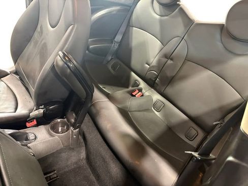 Used 2013 MINI Cooper Hardtop image 10