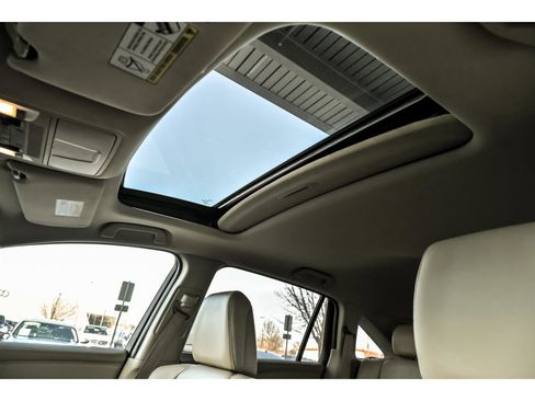 Used 2017 Acura RDX AWD w/ Technology Package image 13