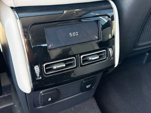 Used 2025 Lincoln Aviator AWD w/ Equipment Group 101A image 21