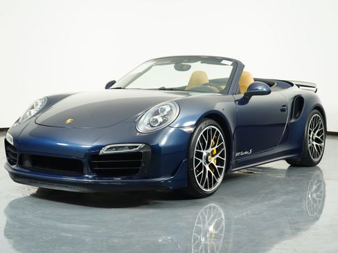 Used 2016 Porsche 911 Turbo S image 26