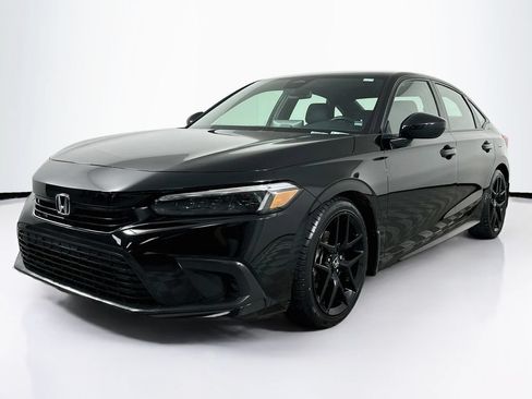 Used 2024 Honda Civic Sport image 1