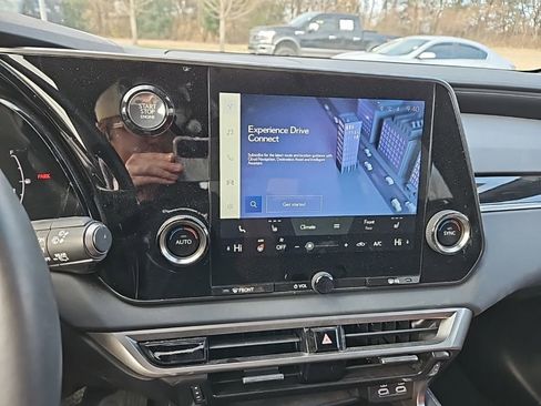 Used 2024 Lexus RX 350 FWD image 19