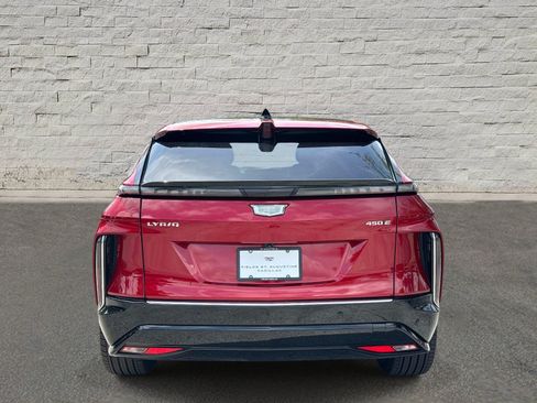 Certified 2024 Cadillac Lyriq Luxury RWD image 4