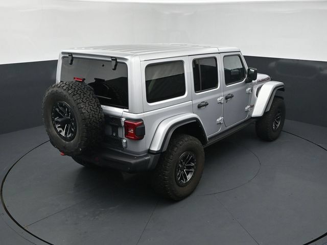 Used 2024 Jeep Wrangler Unlimited Rubicon AWD/4WD image 14
