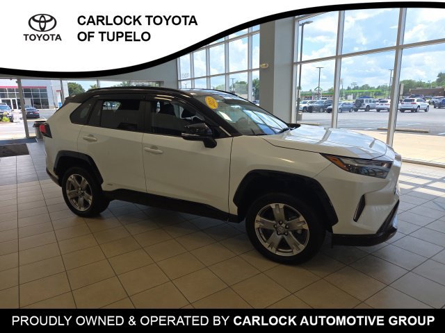 Used 2023 Toyota RAV4 XSE w/ XSE Grade Weather Package AWD/4WD image 7