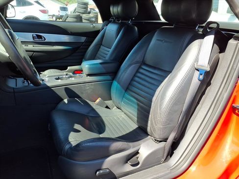 Used 2002 Ford Thunderbird Deluxe image 6