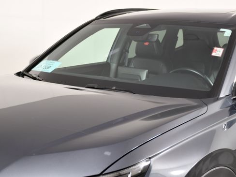 Used 2025 Honda CR-V Sport Touring image 12