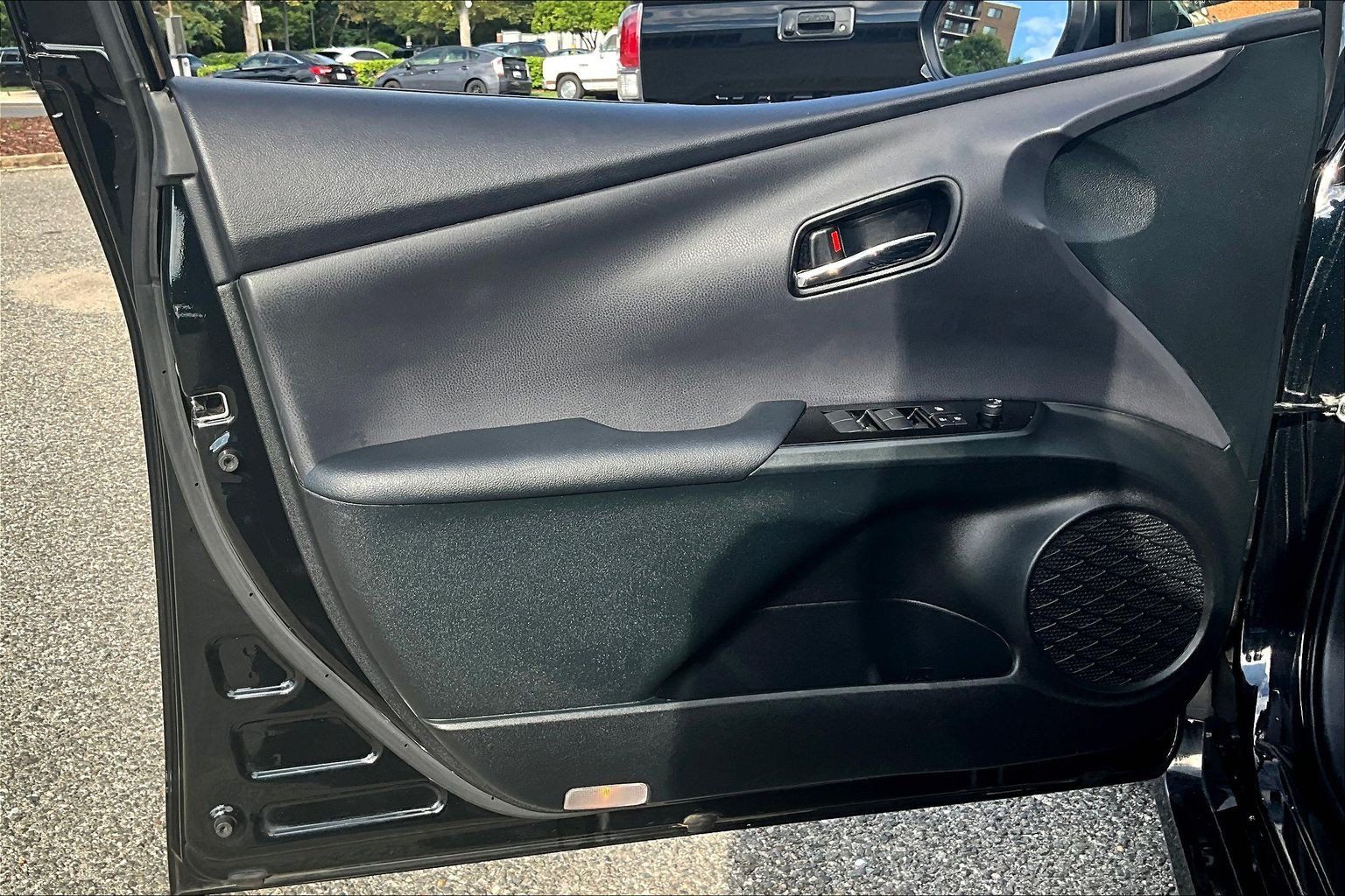 Used 2021 Toyota Prius Prime LE w/ Carpet Mat Package (TMS) FWD image 17