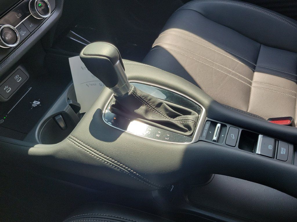 Certified 2026 Honda HR-V EX-L image 31