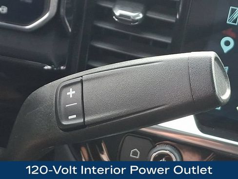 Used 2026 Chevrolet Silverado 1500 LT AWD/4WD image 11
