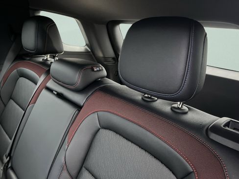 New 2026 Chevrolet Equinox RS image 25