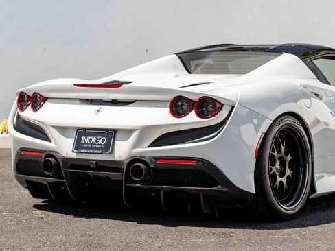 Used 2022 Ferrari F8 Tributo RWD image 11