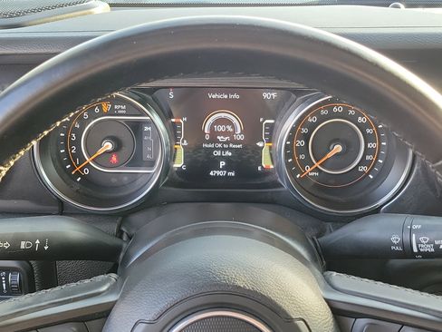 Used 2022 Jeep Gladiator Sport image 26