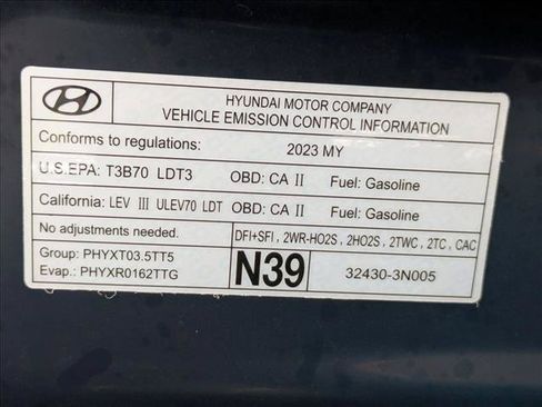 Used 2023 Genesis GV80 3.5T Advanced + AWD/4WD image 21