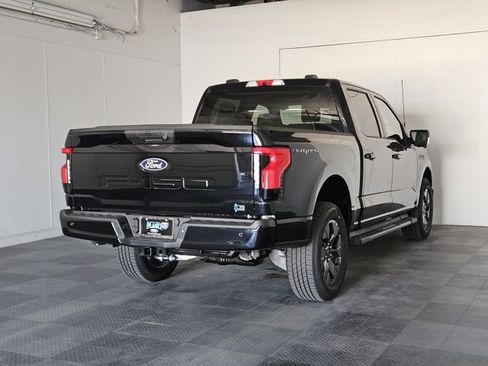 New 2025 Ford F150 Lightning Flash AWD/4WD image 3