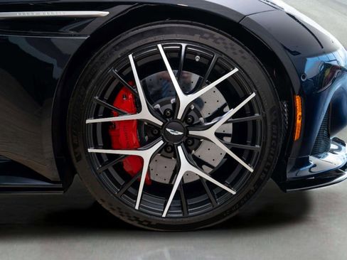Used 2024 Aston Martin DB12 Convertible RWD image 63
