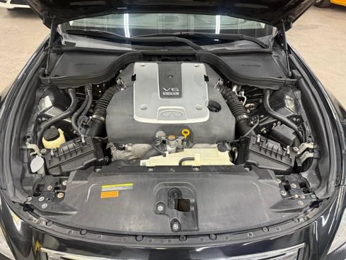 Used 2010 INFINITI G37 Convertible w/ Premium Pkg RWD image 8