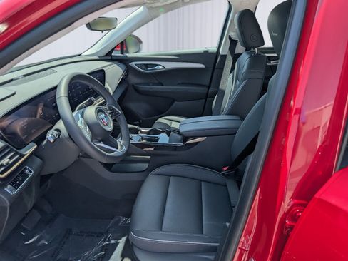 Certified 2025 Buick Envision Avenir AWD/4WD image 16