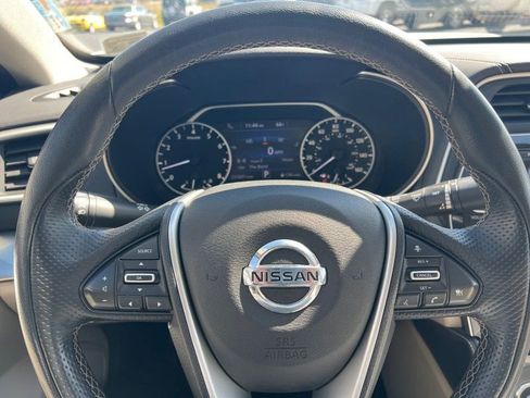 Used 2019 Nissan Maxima 3.5 SL w/ Floor Mat Group image 13
