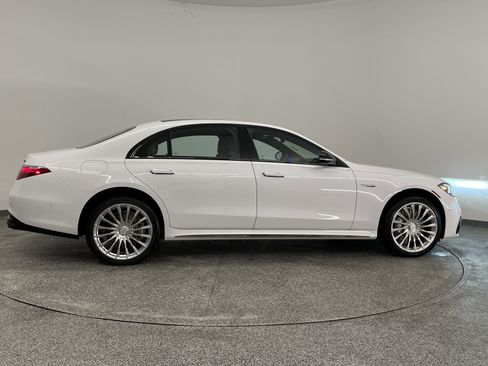 New 2026 Mercedes-Benz S 63 AMG S image 4