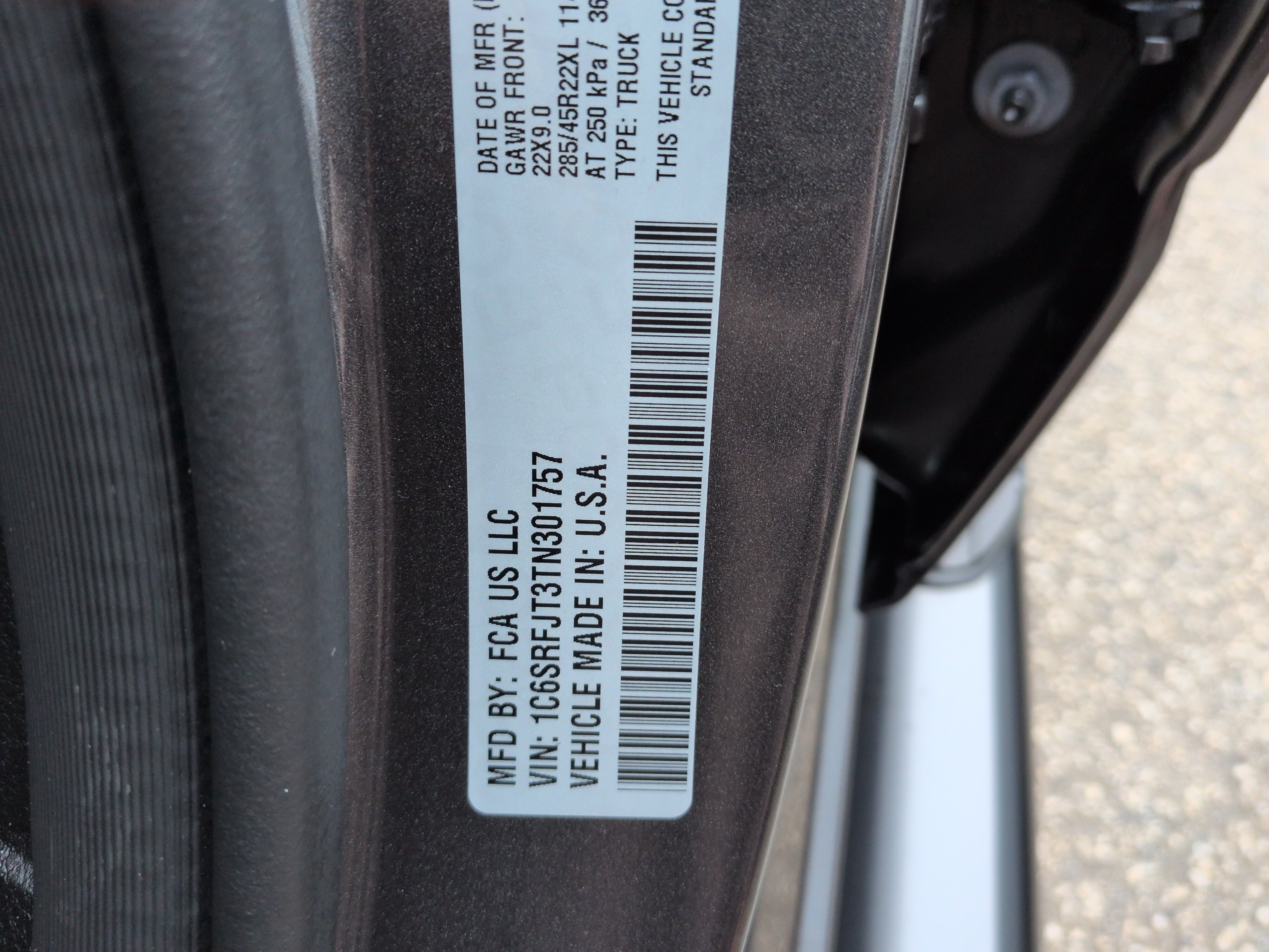 Used 2026 RAM 1500 Laramie w/ Night Edition AWD/4WD image 29