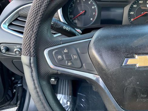 Used 2020 Chevrolet Malibu LT FWD image 22