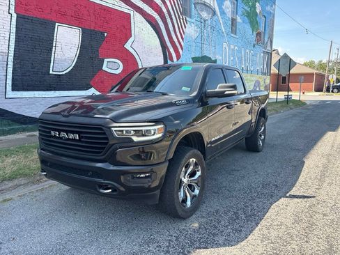 Used 2022 RAM 1500 Limited AWD/4WD image 2