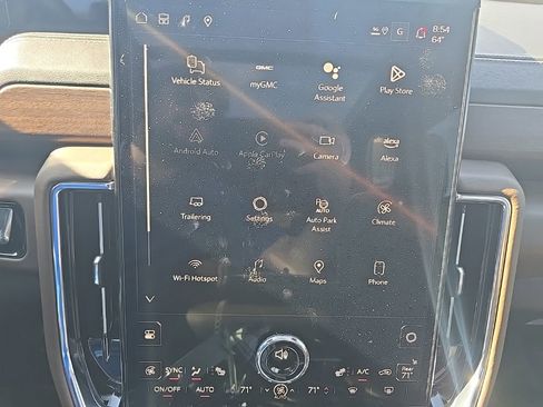 Used 2025 GMC Yukon XL Denali Ultimate AWD/4WD image 34