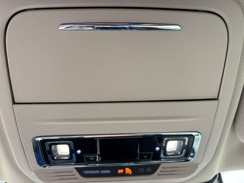 Certified 2024 Lincoln Corsair FWD w/ Equipment Group 101A image 35