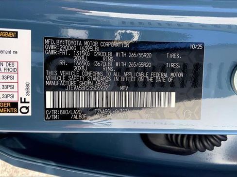 Certified 2025 Toyota 4Runner Limited image 36