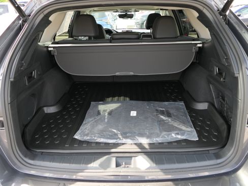 Certified 2025 Subaru Outback Limited image 21