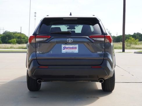 Used 2023 Toyota RAV4 XLE FWD image 7