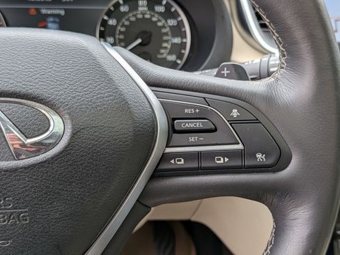 Used 2019 INFINITI QX50 Essential w/ Premium Heat Package image 19