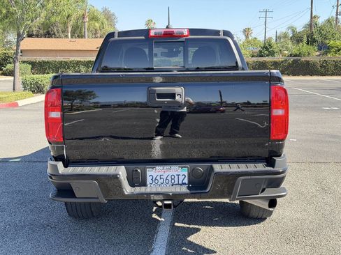 Used 2019 Chevrolet Colorado LT w/ LT Convenience Package RWD image 6