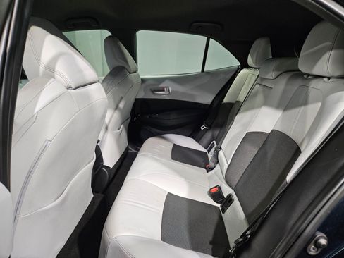 Used 2020 Toyota Corolla XSE image 35