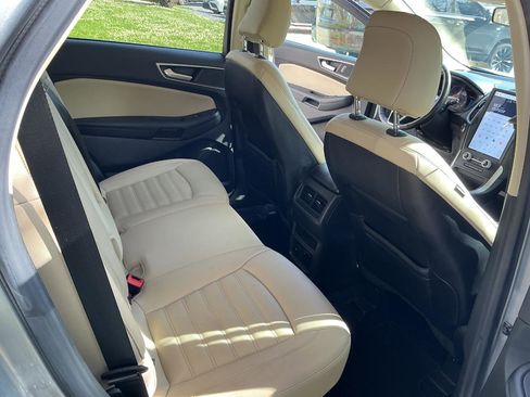 Used 2023 Ford Edge SEL w/ Convenience Package AWD/4WD image 17