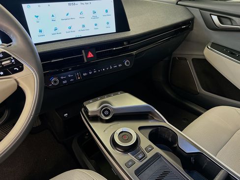 Used 2024 Kia EV6 Wind image 26