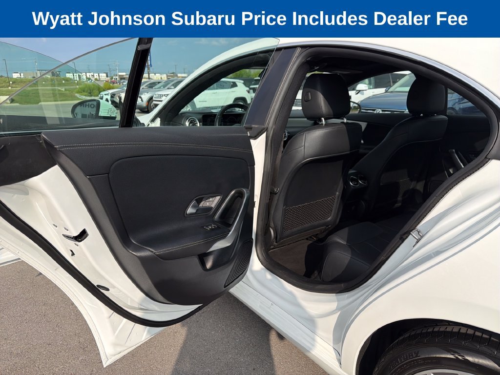 Used 2025 Mercedes-Benz CLA 250 image 35