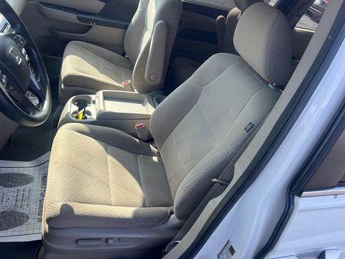 Used 2014 Honda Odyssey EX image 11