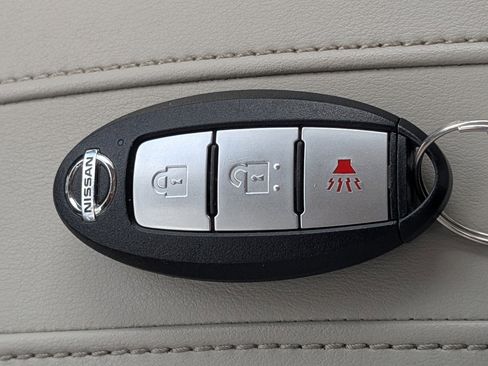 Used 2019 Nissan Rogue Sport SV image 30