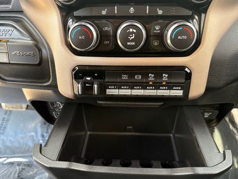 Used 2022 RAM 3500 Laramie w/ Chrome Appearance Group AWD/4WD image 18