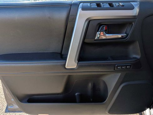 Used 2016 Toyota 4Runner Limited AWD/4WD image 14