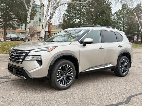 New 2026 Nissan Rogue Platinum image 1