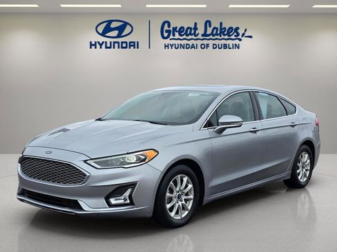 Used 2020 Ford Fusion Titanium image 1