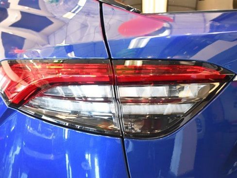 Used 2022 Maserati Levante Modena AWD/4WD image 17