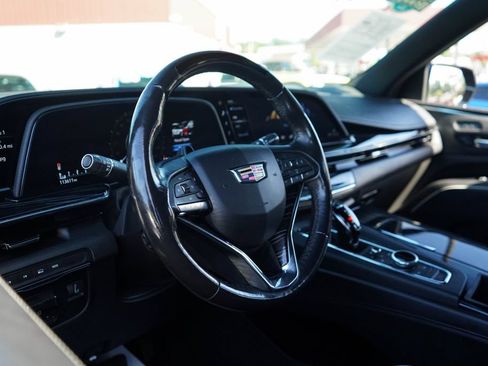 Used 2023 Cadillac Escalade Sport AWD/4WD image 5
