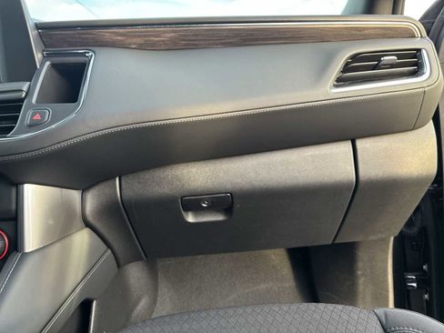 Certified 2024 Chevrolet Tahoe LS w/ Driver Alert Package image 28