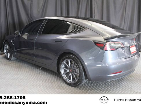 Used 2022 Tesla Model 3 Long Range AWD/4WD image 15