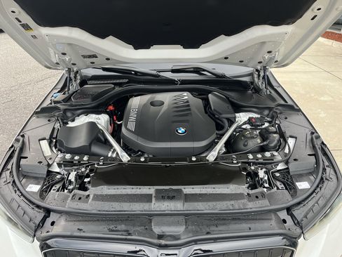 Certified 2024 BMW 540i xDrive w/ Executive Package image 39
